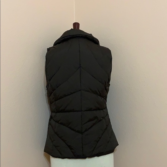 Brown puffer vest - Picture 2 of 5